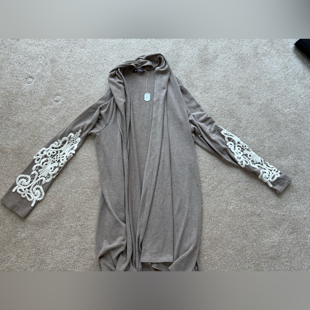 NWT Bombom cardigan